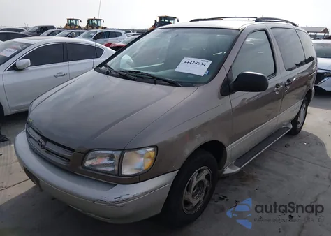 1998 Toyota Sienna Xle z USA, uszkodzony, nr VIN 4T3ZF13C5WU062094